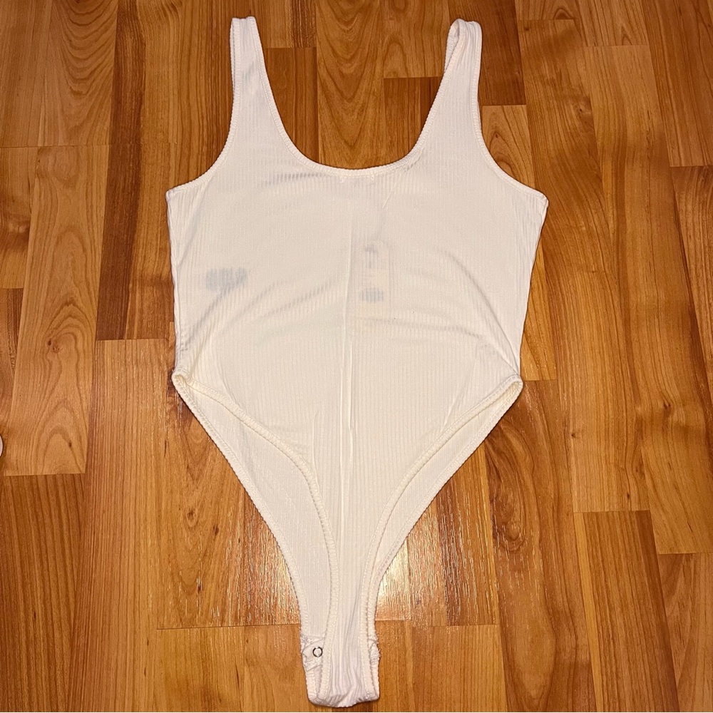 GARAGE | Ribbed Tank Bodysuit - Picture 2 of 6